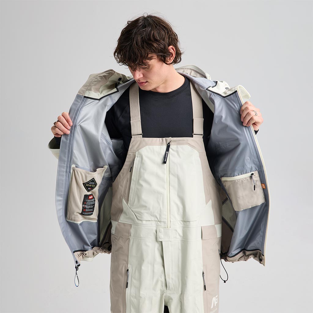 Burton 2026 AG Hardpack 3L Gore Jacket - Bone White/Stone Grey - Large