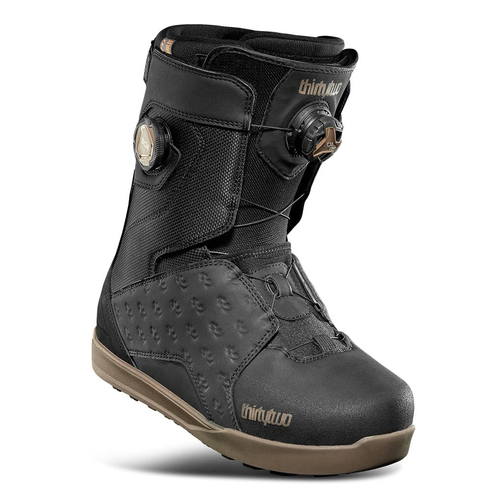 32 2026 Lashed Wide Double Boa Boots - Black/Gum