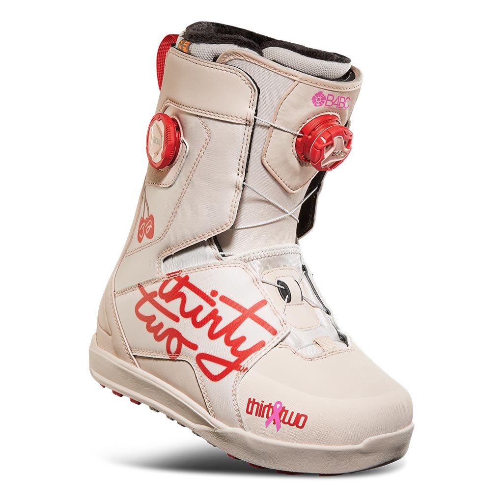 32 2026 Womens Lashed Double Boa Boots - B4BC Pink