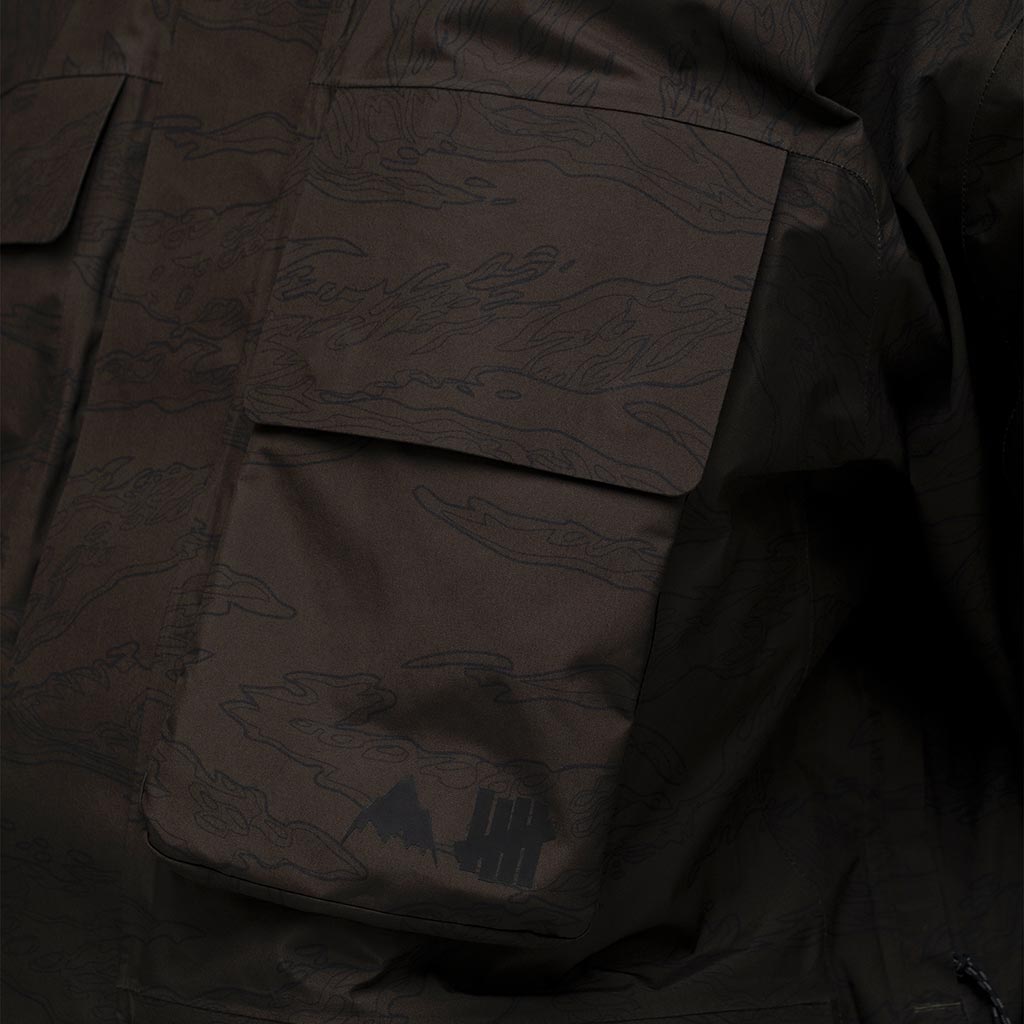 Burton x Undefeated Gore-Tex 2L Jacket - Charcoal Camo