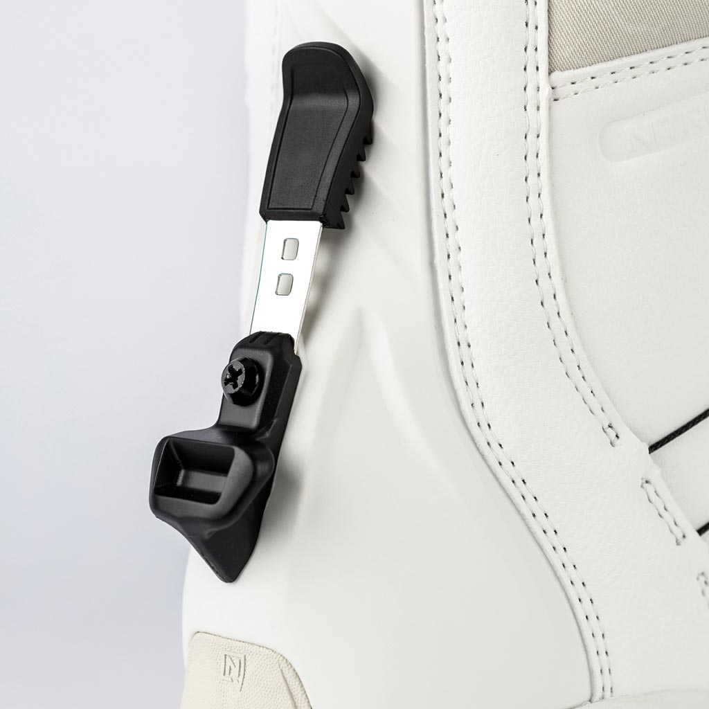 Nitro 2026 Womens Cave TLS Step On Boots - White