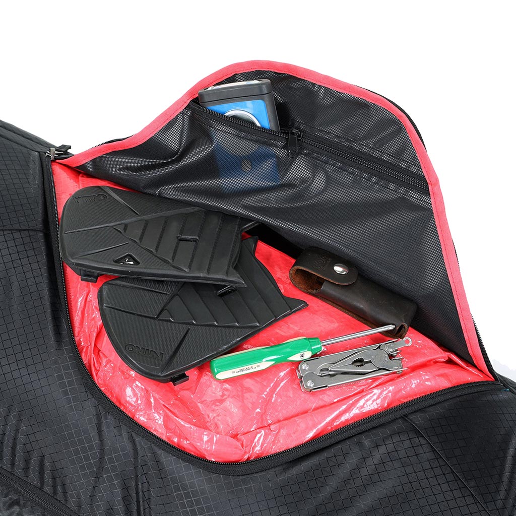 Nitro Tracker Wheelie Board Bag - Phantom