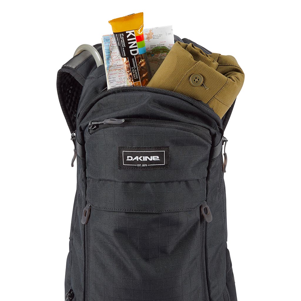 Dakine Syncline 12L Hydration Pack - Black