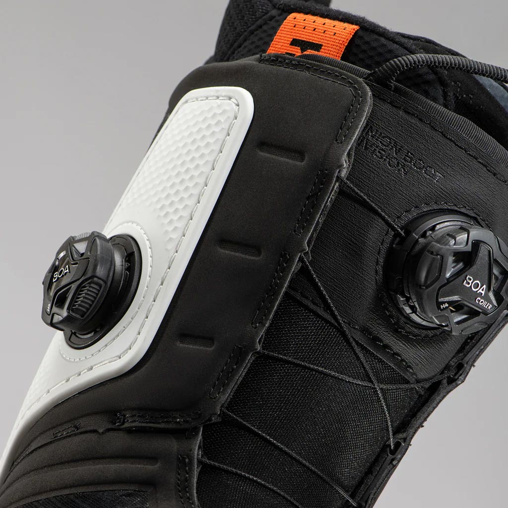 Union 2026 Reset Pro Boots - White/Black