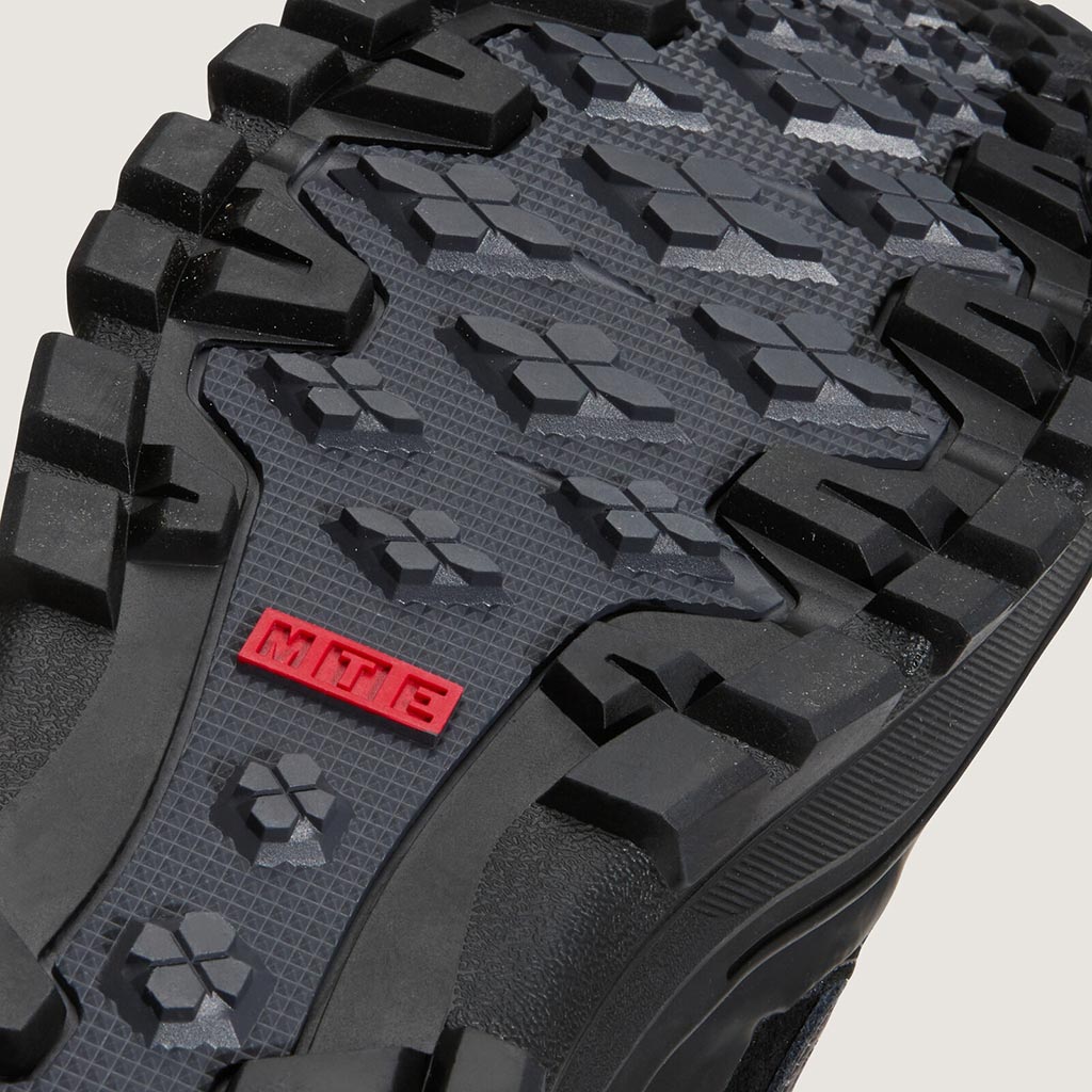 Vans MTE Sk8-Hi Gore-Tex Boots - Black/Black