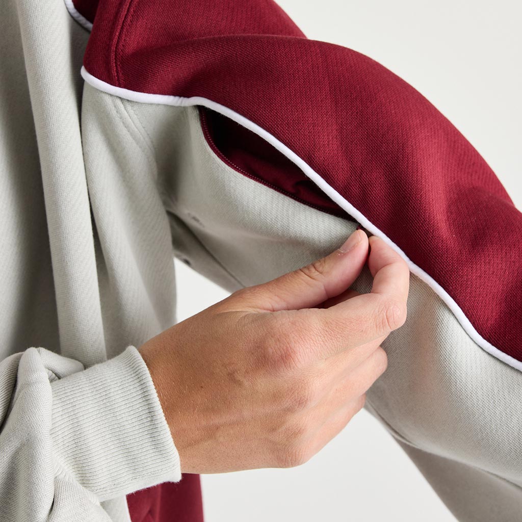 Yuki Threads 2026 Mobbin Hoodie - Cabernet Storm